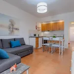 Magna - Renovado 4 Com Piscina E Ar Condicionado *