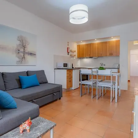 Magna - Renovado 4 Com Piscina E Ar Condicionado *