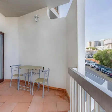 Magna - Com Ac, Renovado 4 Com Vista Piscina Em Apartment