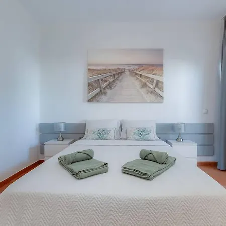 Magna - Renovado 4 Com Piscina E Ar Condicionado *